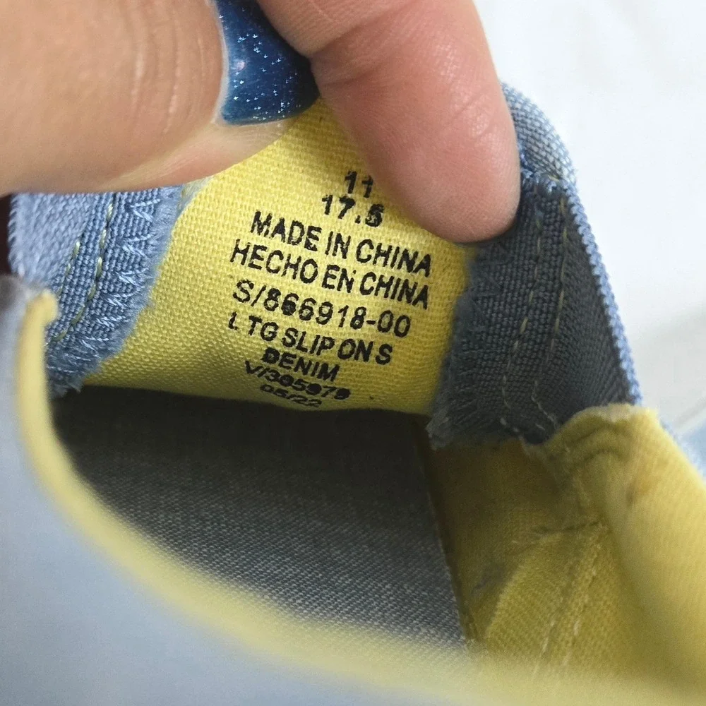 Old Navy Girls‎ Blue Yellow Little Sunshine Slip On Casual Chambray Shoes 11 NEW